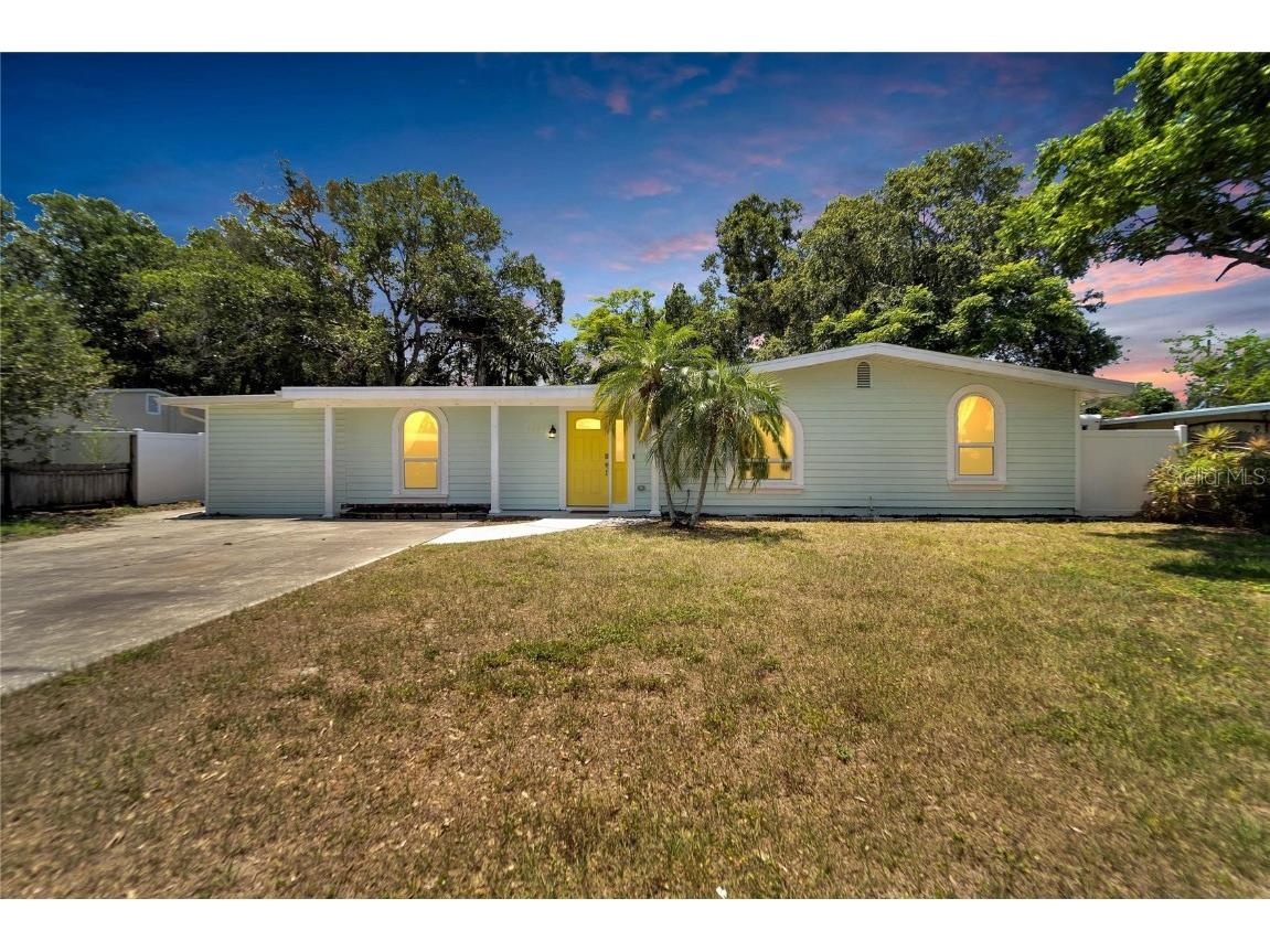 1889 Gilbert Street Clearwater FL 33765 T3447868 image1