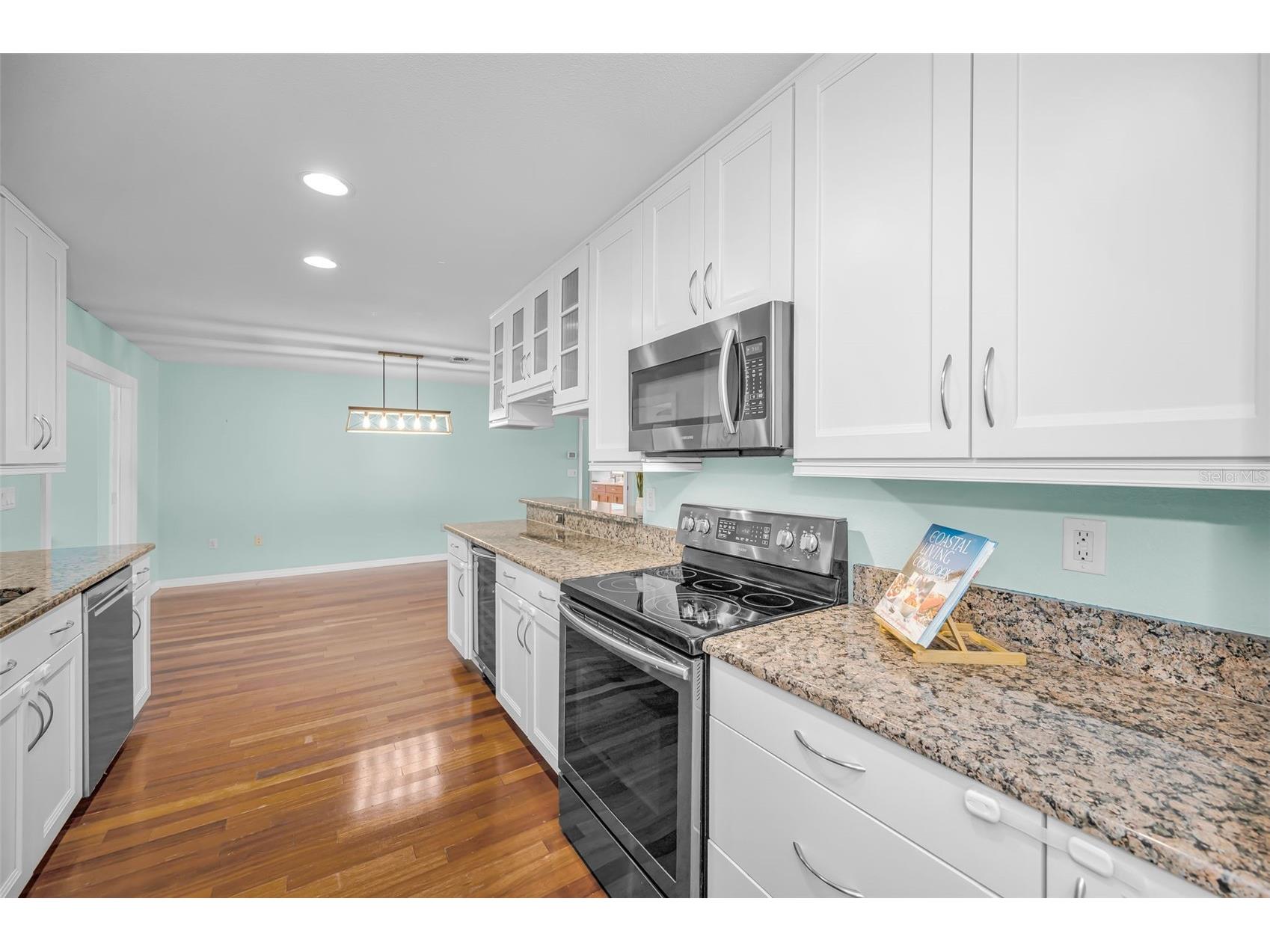 1889 Mourning Dove Drive Palm Harbor FL 34683 TB8476953 image25