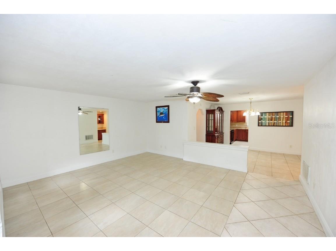 1889 Seclusion Drive Port Orange FL 32128 TB8302887 image3