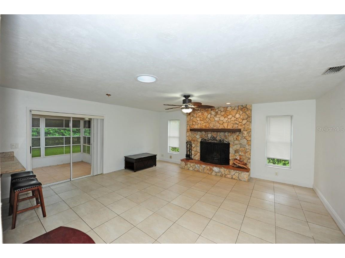 1889 Seclusion Drive Port Orange FL 32128 TB8302887 image6