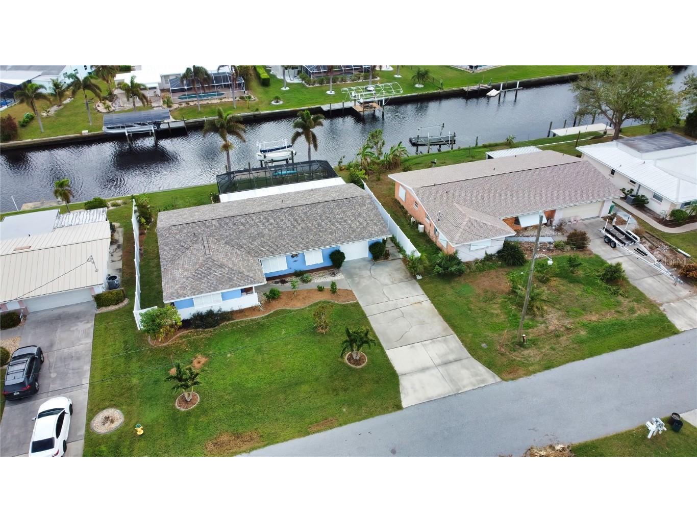 189 Carlisle Avenue NW Port Charlotte FL 33952 - SUNRISE WATERWAY D6138850 image1