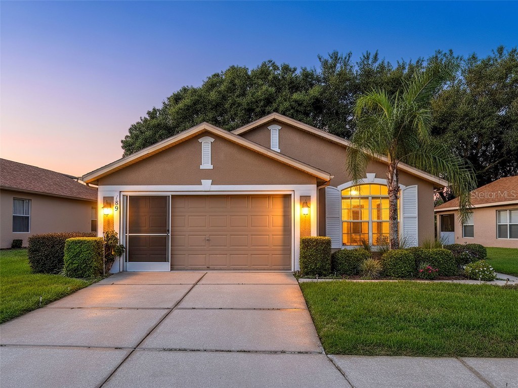 189 Center Oak Circle Spring Hill FL 34609 W7881260 image1