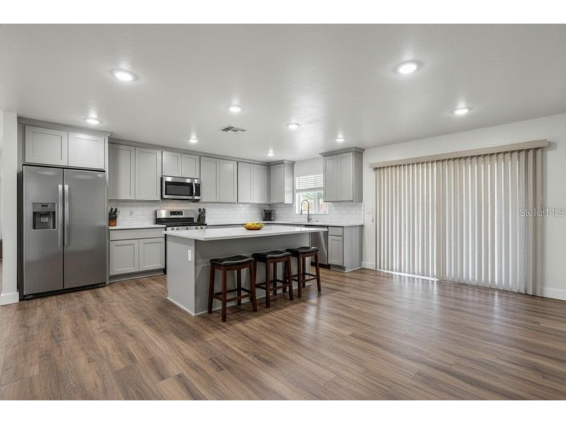 189 Cummins Avenue NE Port Charlotte FL 33952 A4669422 image7