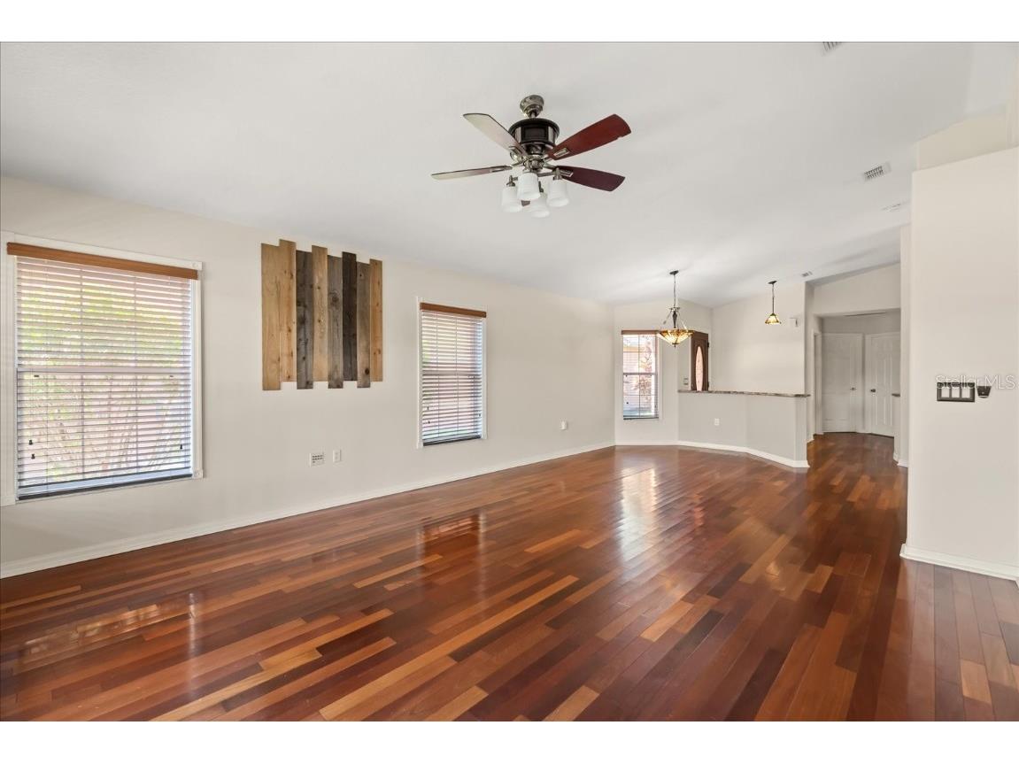 189 Grand Canal Drive Kissimmee FL 34759 O6347415 image9