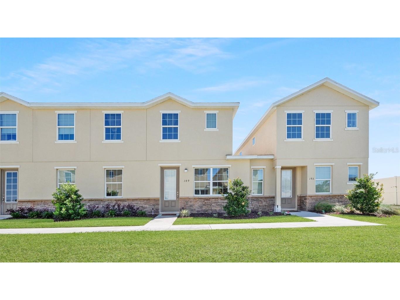 189 Holly Village Drive Davenport FL 33837 G5067748 image1