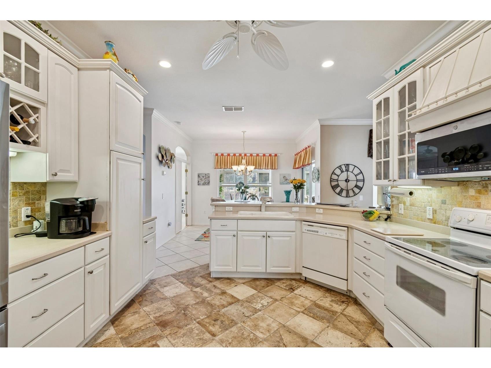 189 Largo Dr Poinciana FL 34759 S5143815 image11