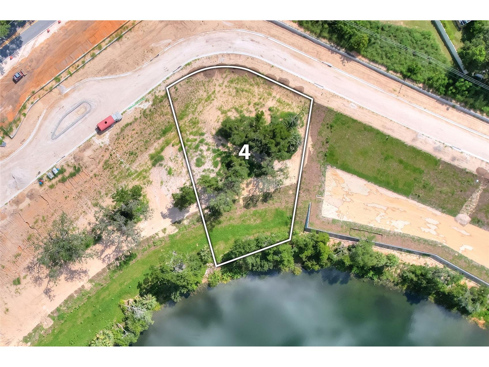 189 Tranquil Mirror Lake Court #LOT 4 Clermont FL 34711 - Mirror Lake O6391186 image2