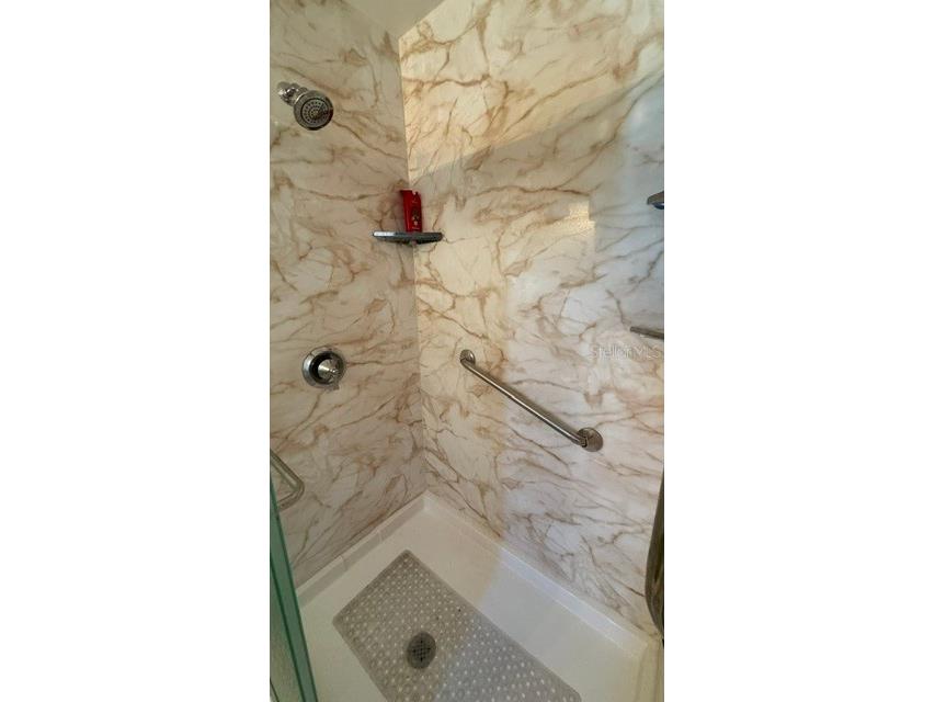 1890 63rd Avenue S Saint Petersburg FL 33712 TB8527277 image17