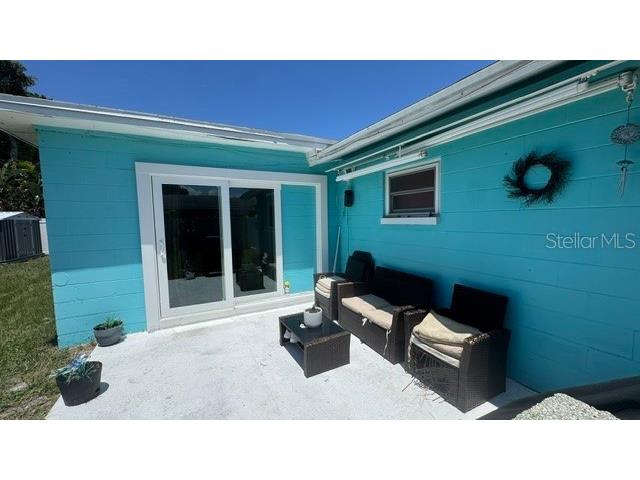 1890 63rd Avenue S Saint Petersburg FL 33712 TB8527277 image3