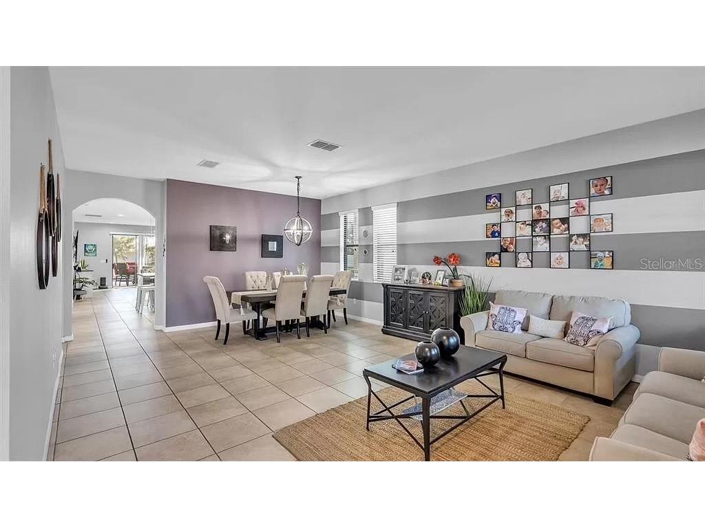 1890 Altavista Circle Lakeland FL 33810 O6240575 image4