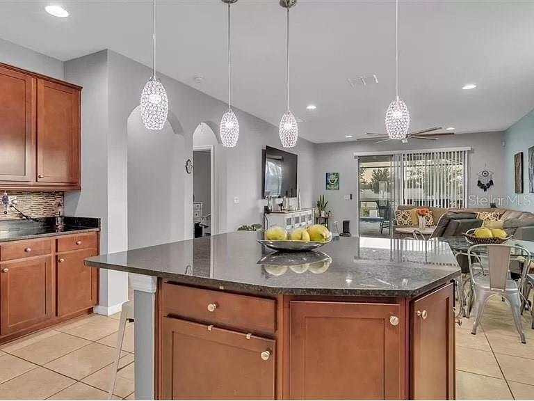 1890 Altavista Circle Lakeland FL 33810 O6240575 image8