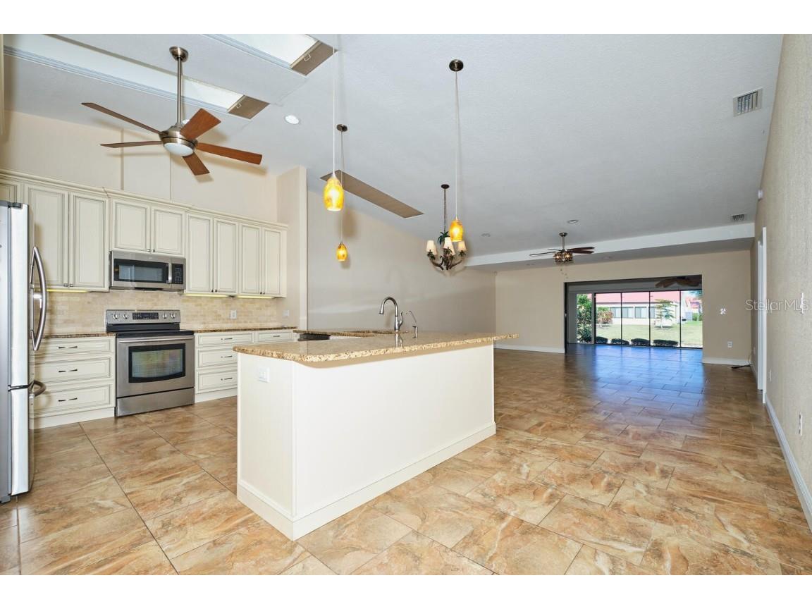 1890 Deborah Drive #14 Punta Gorda FL 33950 C7504433 image3