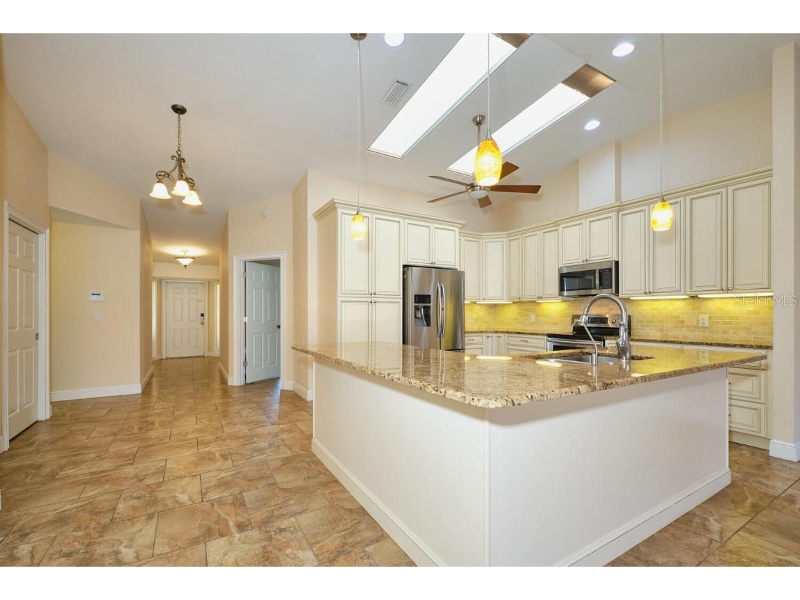 1890 Deborah Drive #14 Punta Gorda FL 33950 C7504433 image4