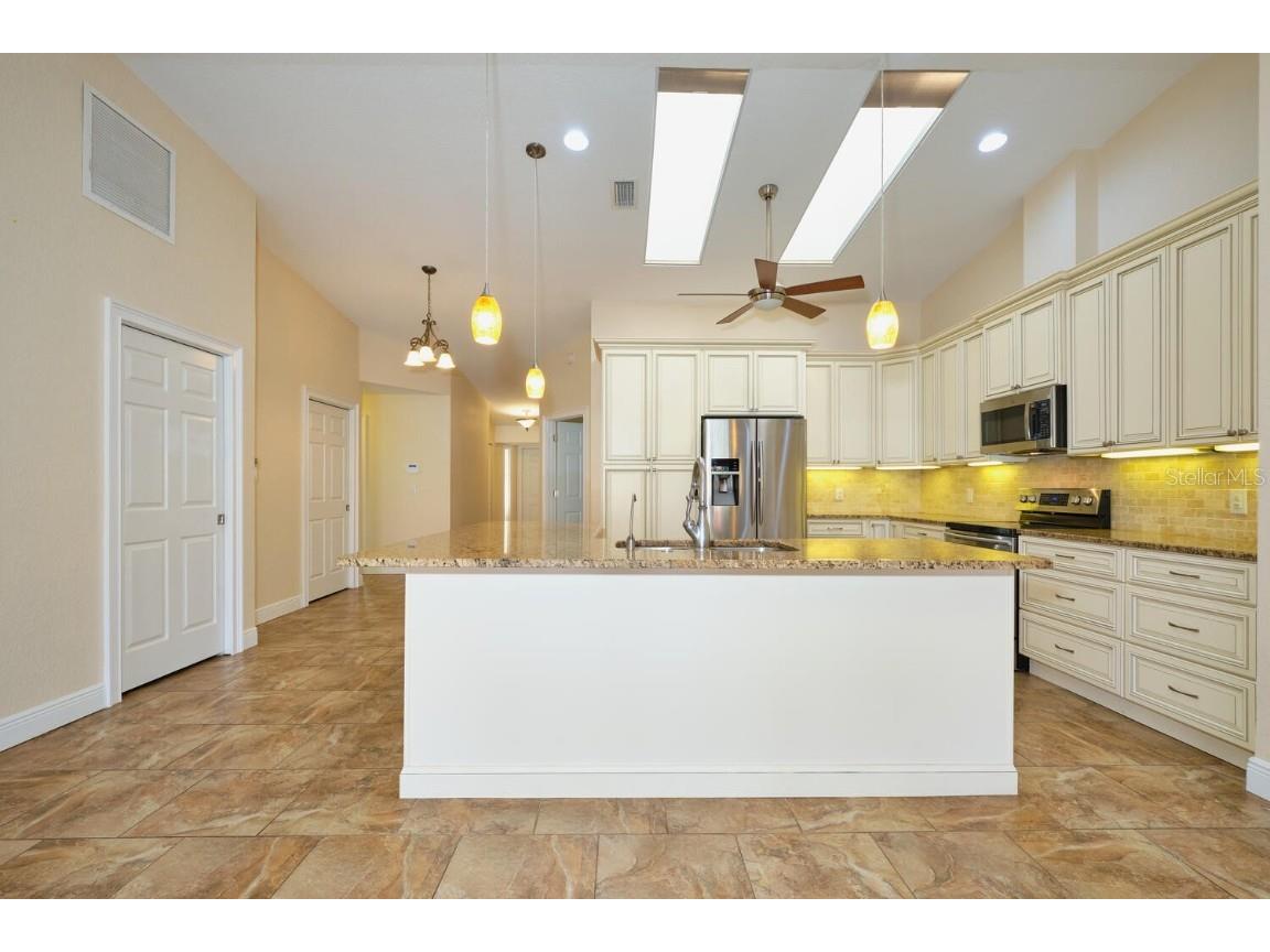 1890 Deborah Drive #14 Punta Gorda FL 33950 C7504433 image6