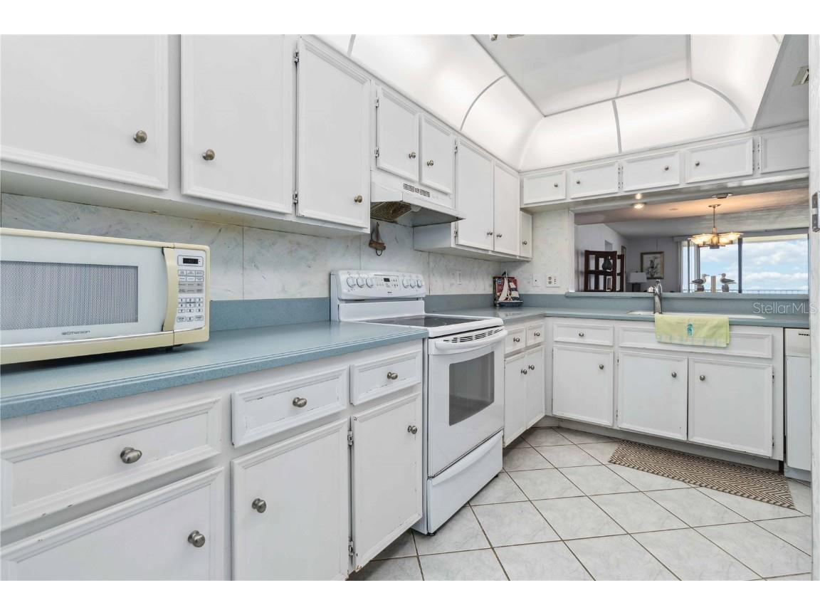 1890 N Atlantic Avenue #A403 Cocoa Beach FL 32931 - ATLANTIC OCEAN O6296884 image15