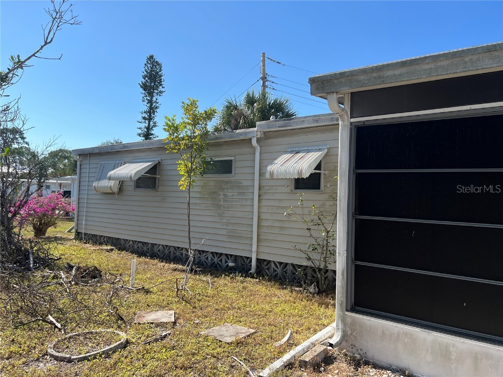 1890 Palm Springs Street Sarasota FL 34234 N6141948 image9