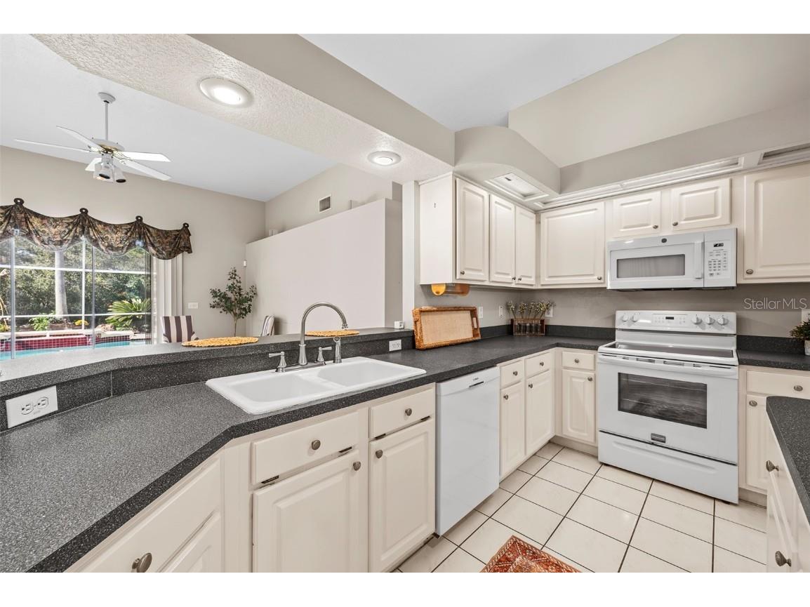 18908 Fairwood Court Tampa FL 33647 TB8406973 image48