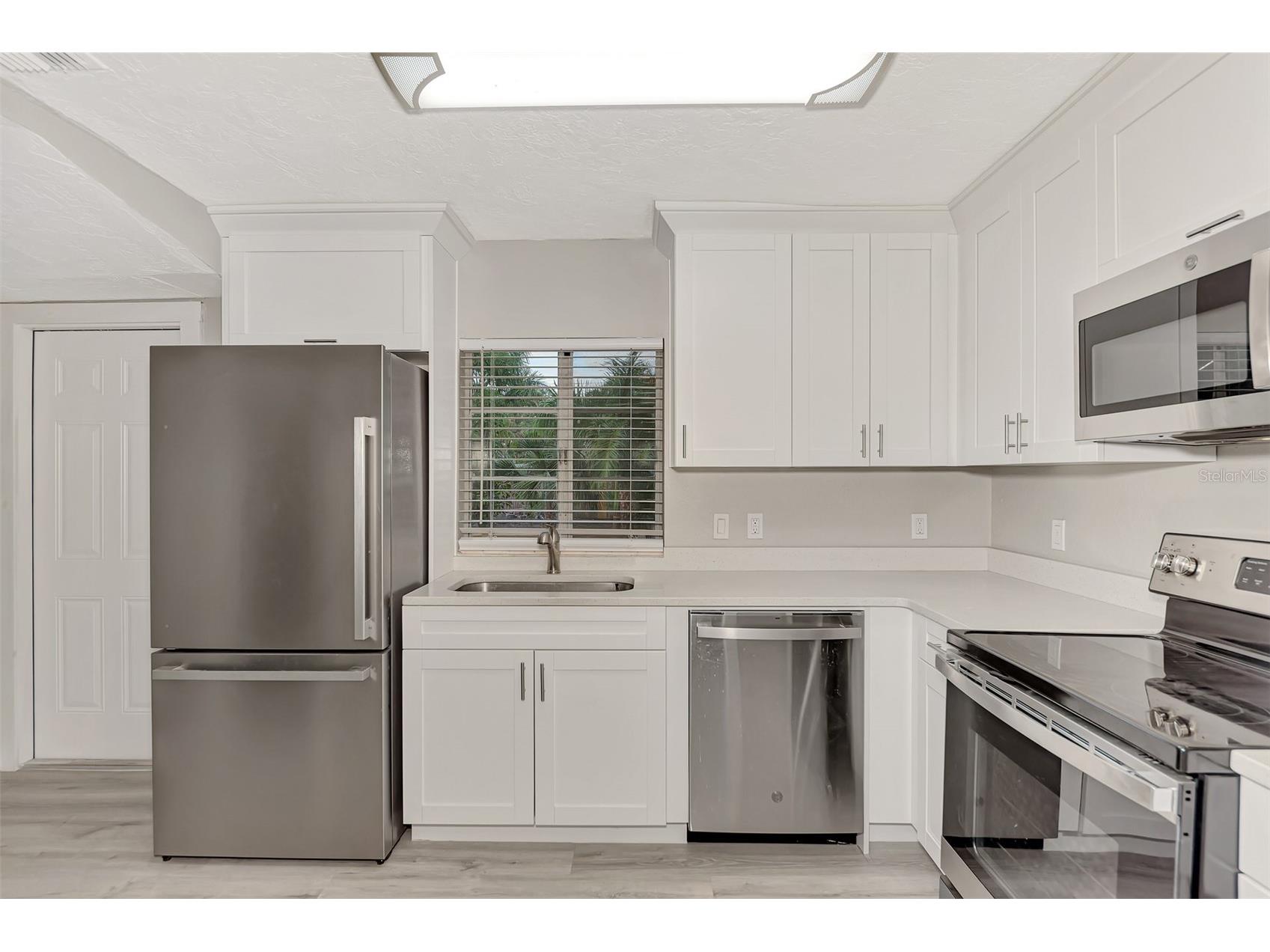 1891 Prospect Street Sarasota FL 34239 A4679960 image11