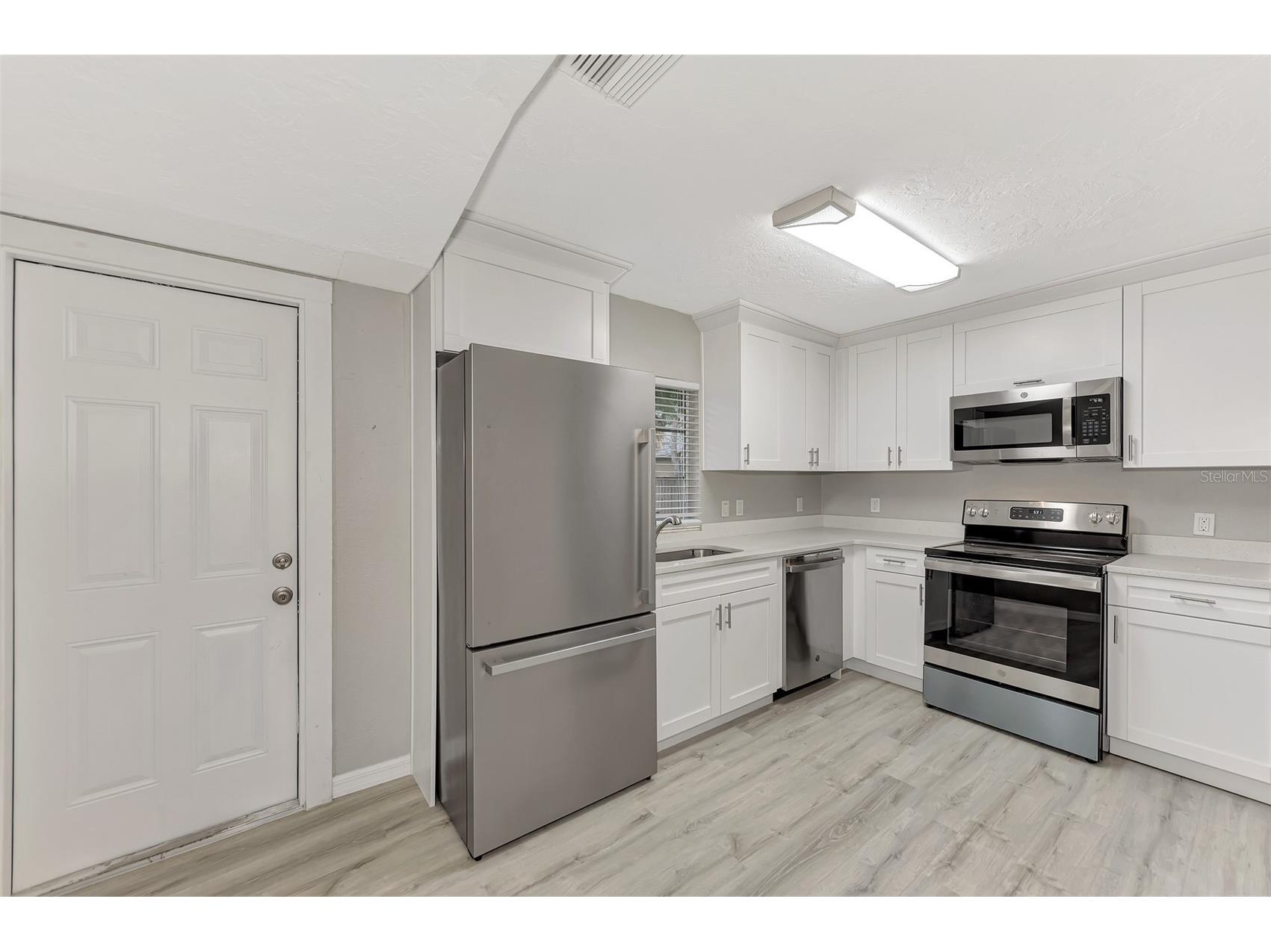 1891 Prospect Street Sarasota FL 34239 A4679960 image12