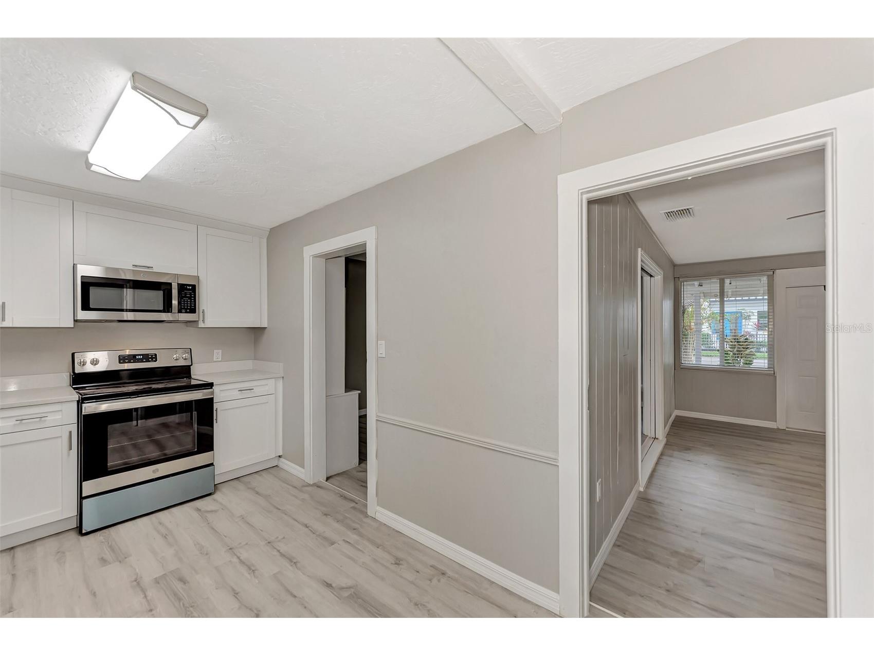 1891 Prospect Street Sarasota FL 34239 A4679960 image15