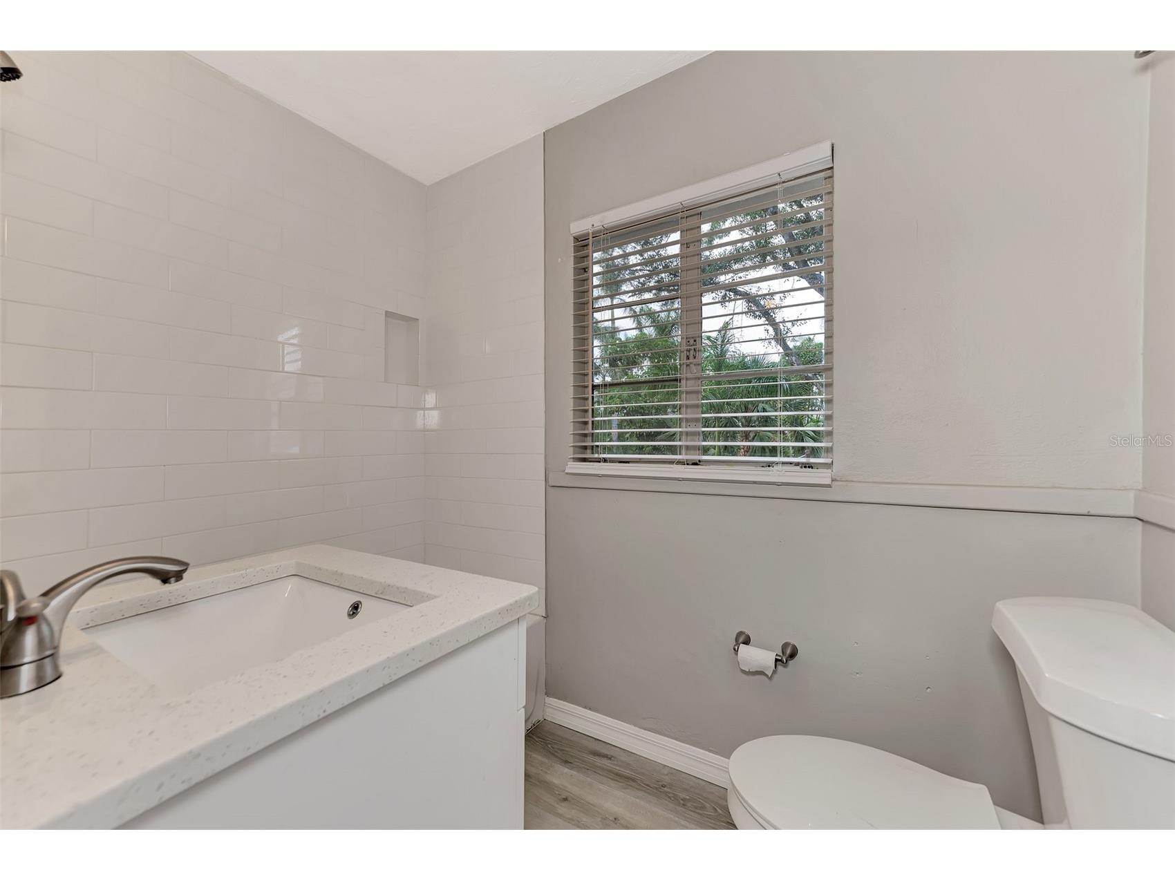 1891 Prospect Street Sarasota FL 34239 A4679960 image18