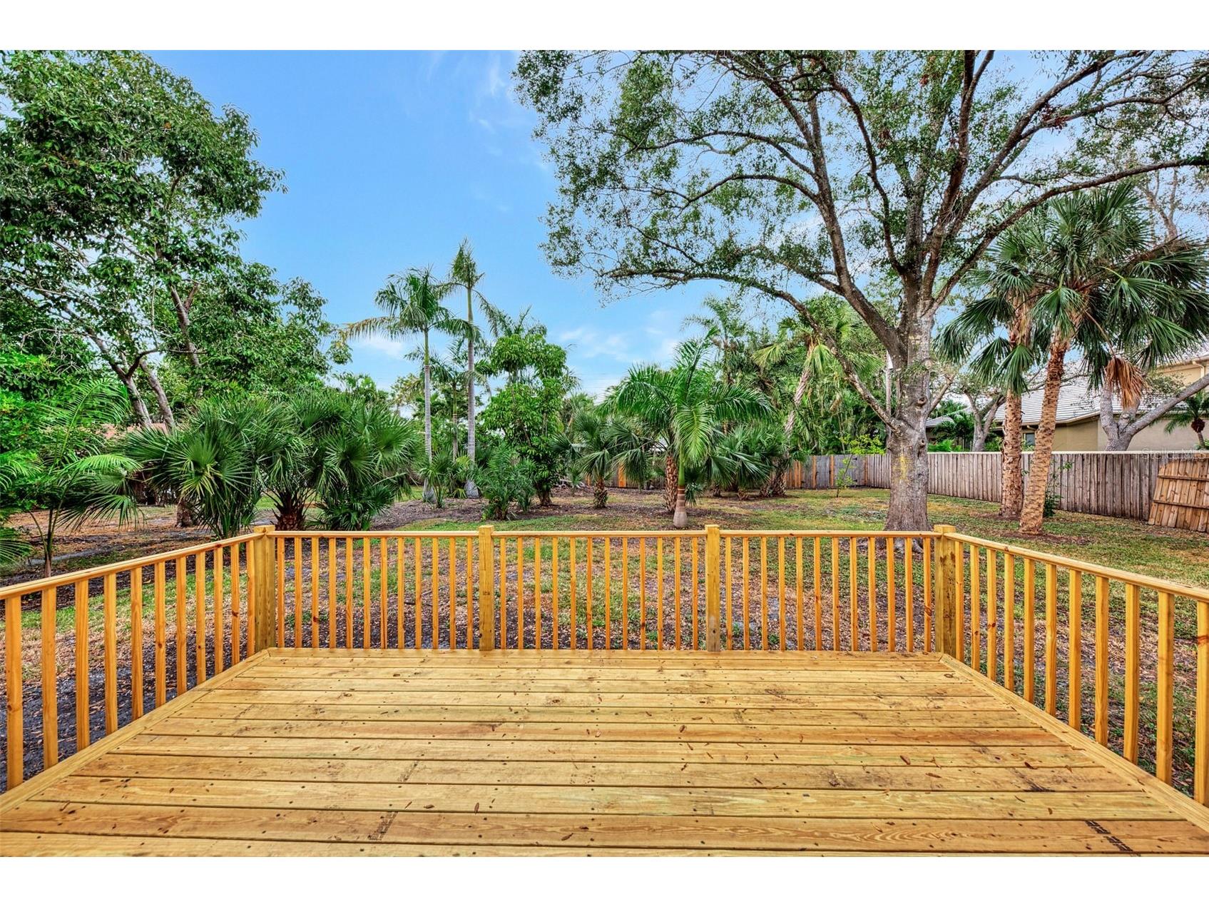 1891 Prospect Street Sarasota FL 34239 A4679960 image24