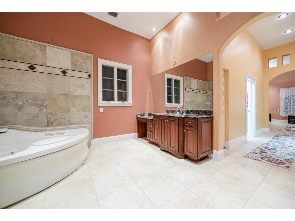 18910 NW 78th Avenue Alachua FL 32615 - MEDITATION POND GC536219 image31