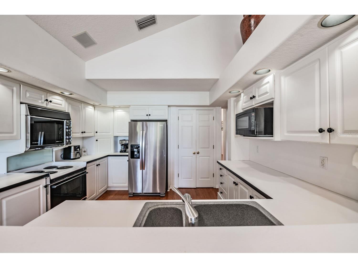 18911 Avenue Biarritz Lutz FL 33558 TB8504508 image22