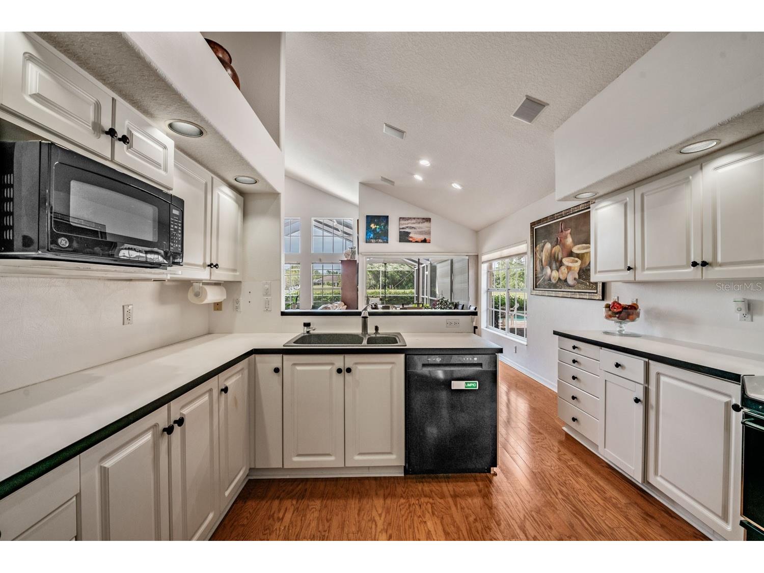 18911 Avenue Biarritz Lutz FL 33558 TB8504508 image25