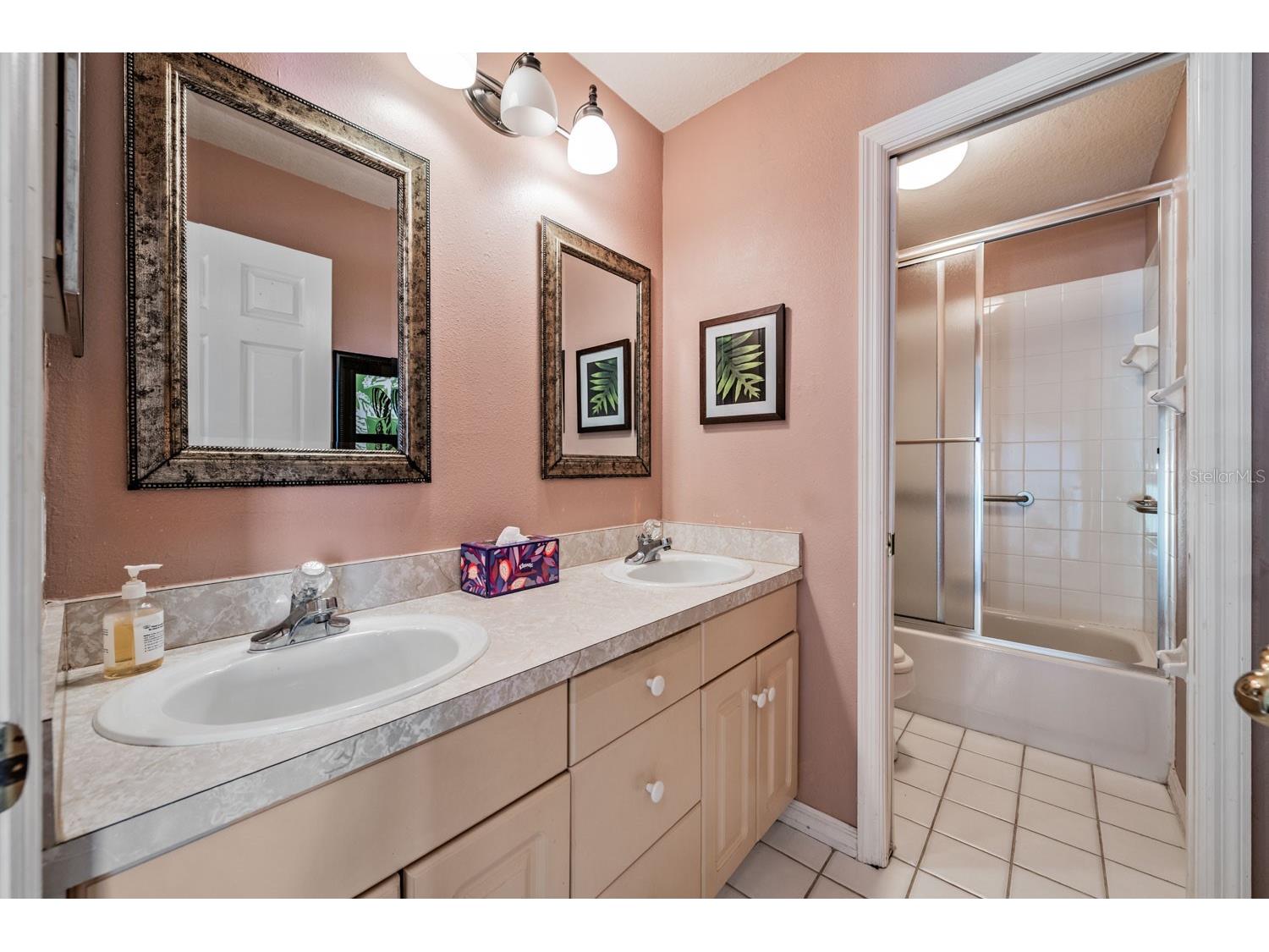 18911 Avenue Biarritz Lutz FL 33558 TB8504508 image39