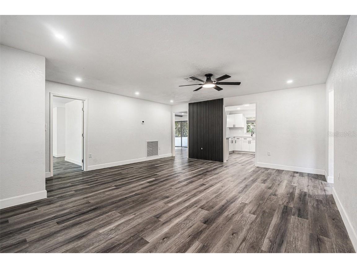 18911 Furman Drive Spring Hill FL 34610 TB8445327 image7