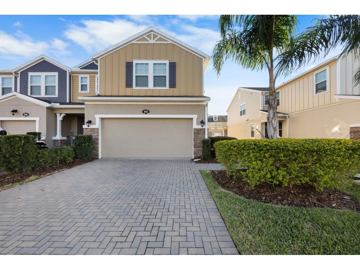 18912 Ulmus Street Lutz FL 33558 U8229808 image1