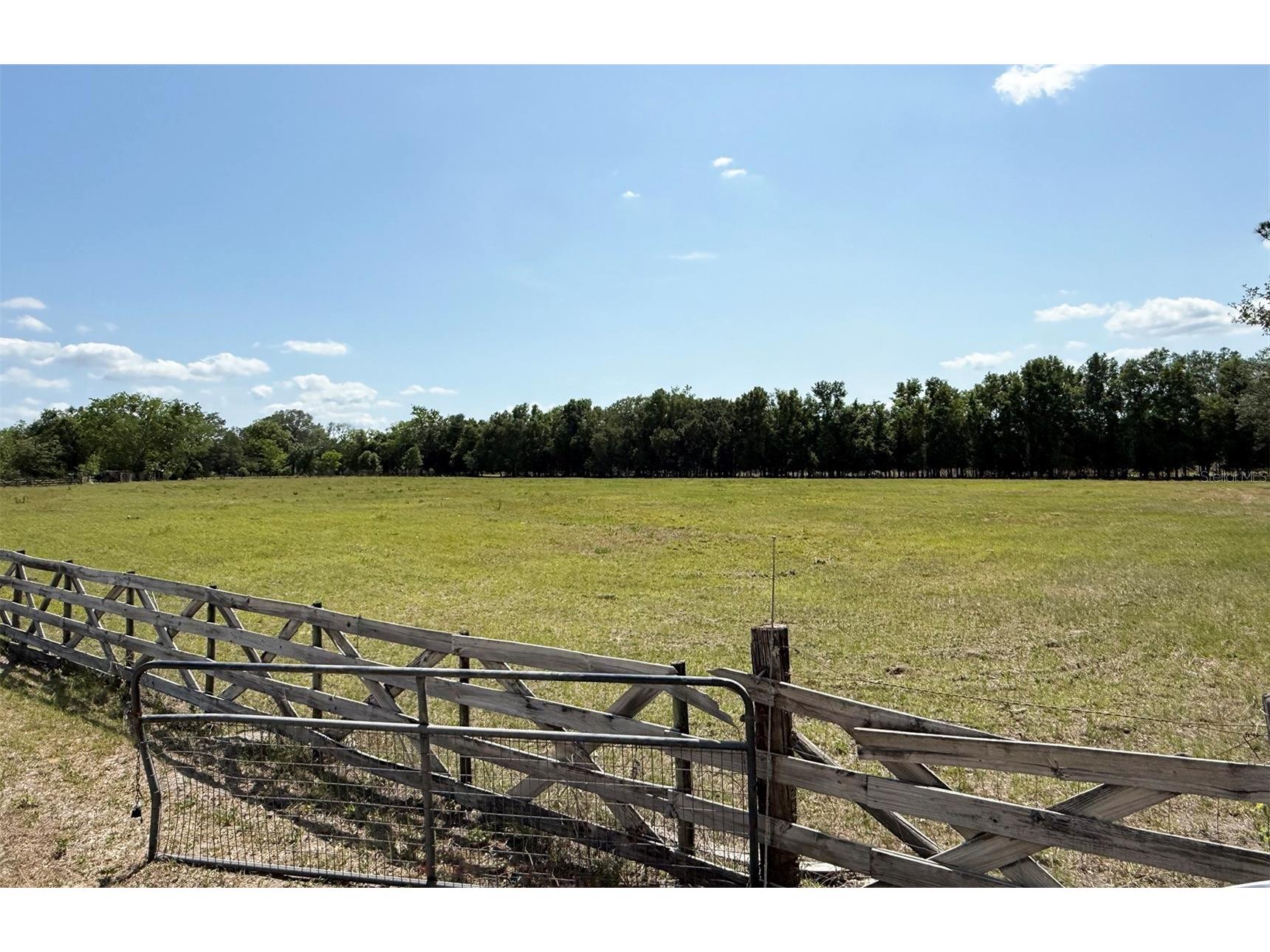 18919 NW 62nd Avenue Alachua FL 32615 GC539982 image5