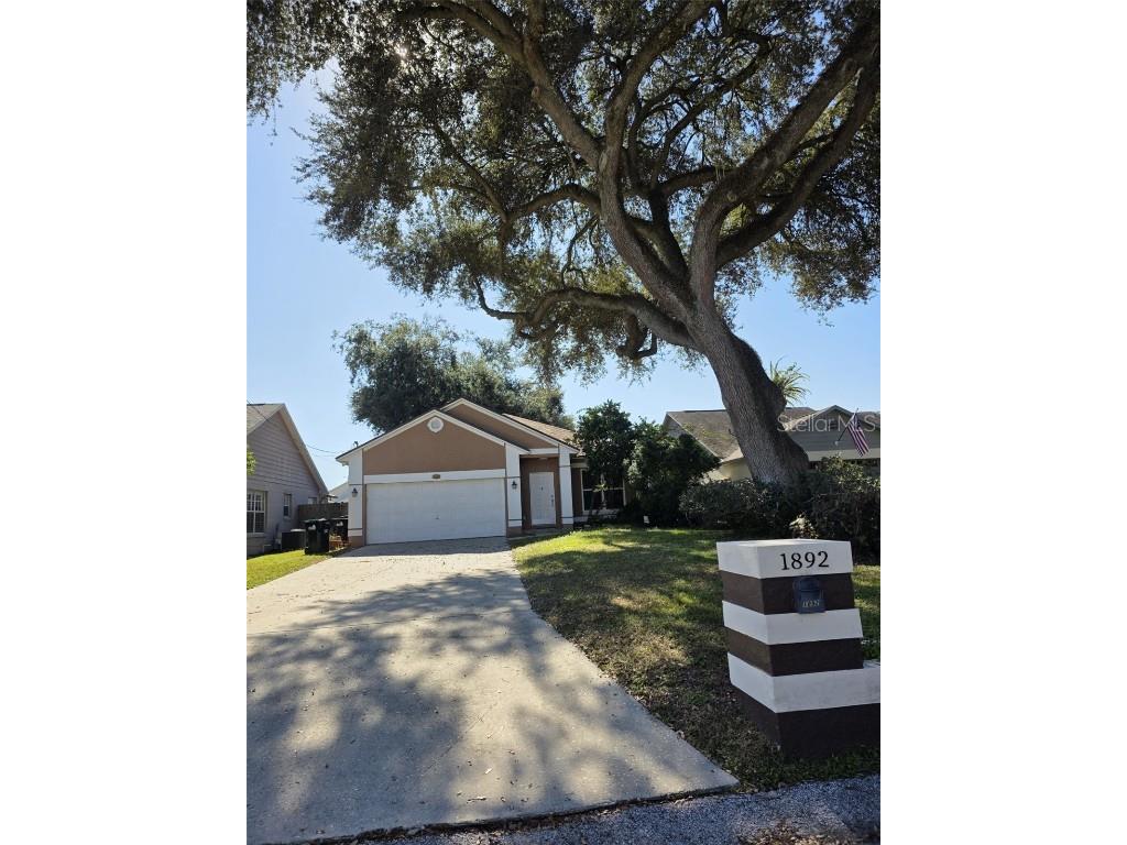 1892 White Avenue Orlando FL 32806 O6361463 image1