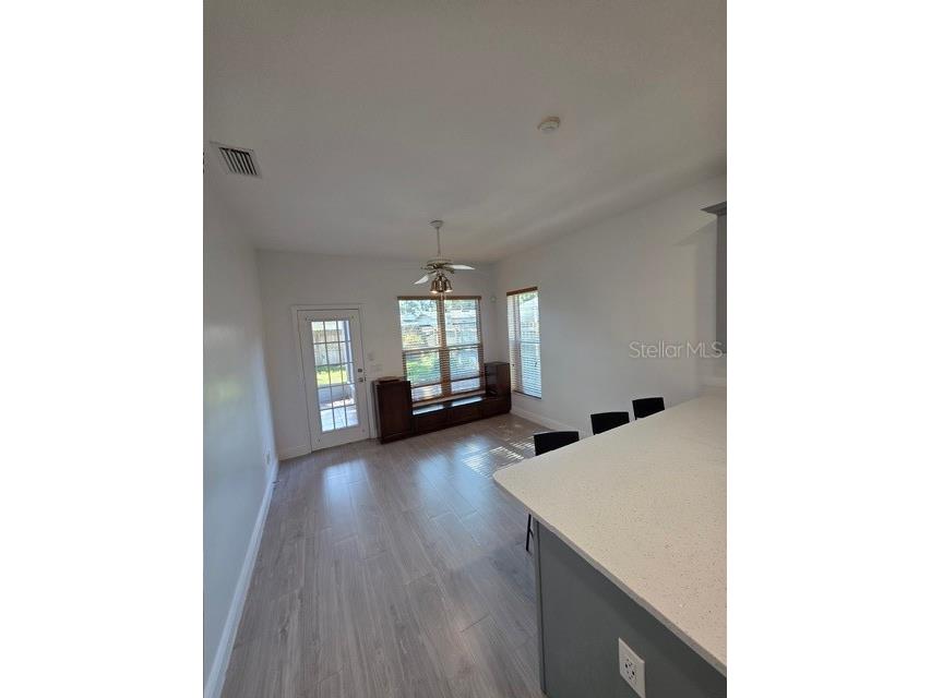 1892 White Avenue Orlando FL 32806 O6361463 image13