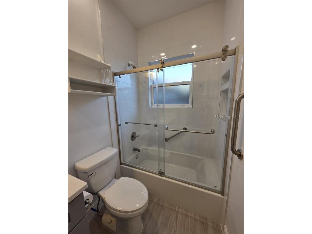 1892 White Avenue Orlando FL 32806 O6361463 image18