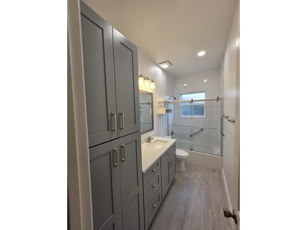 1892 White Avenue Orlando FL 32806 O6361463 image19