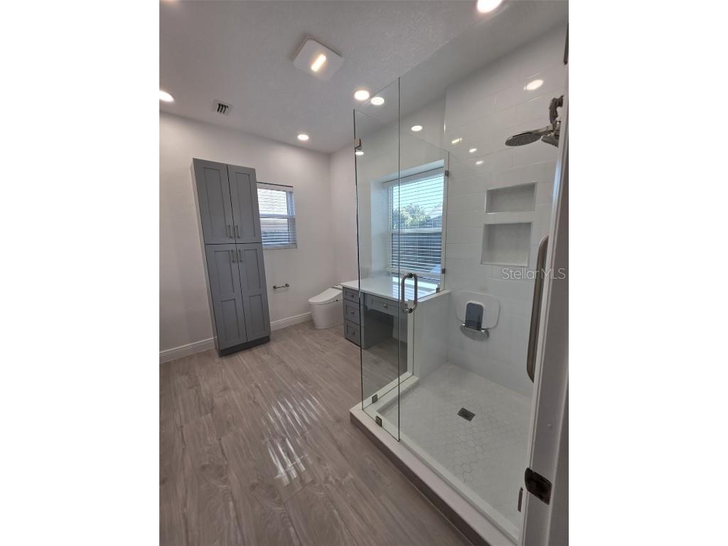 1892 White Avenue Orlando FL 32806 O6361463 image23