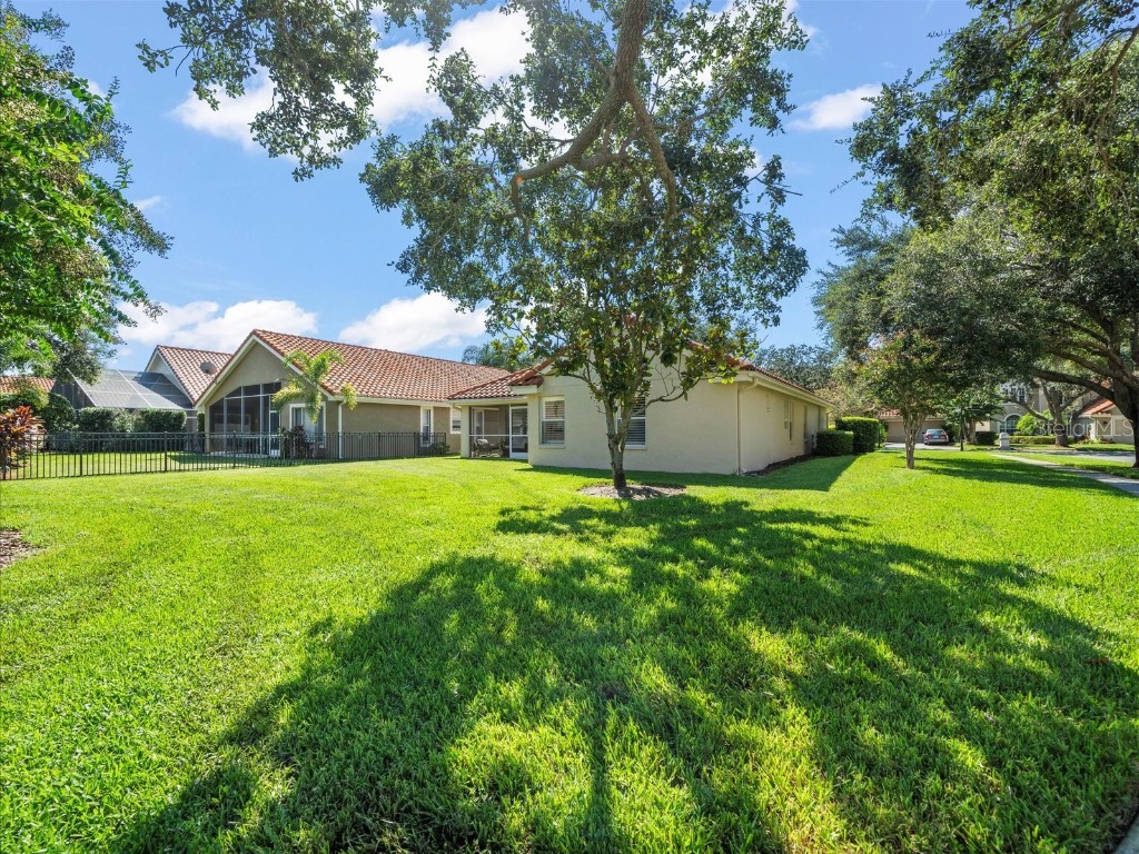 18921 Place Marquette Lutz FL 33558 TB8423077 image47