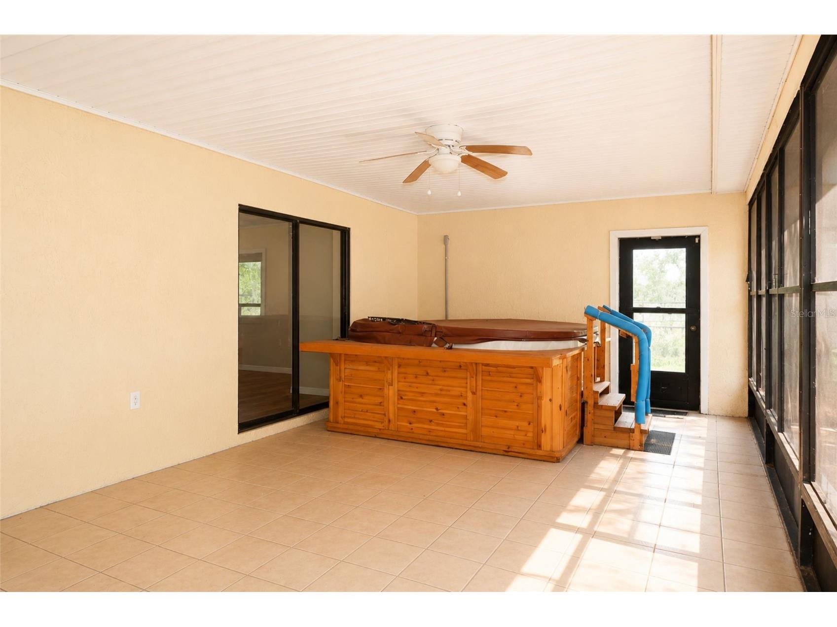 18923 Rolling Oak Drive Hudson FL 34667 TB8522262 image12
