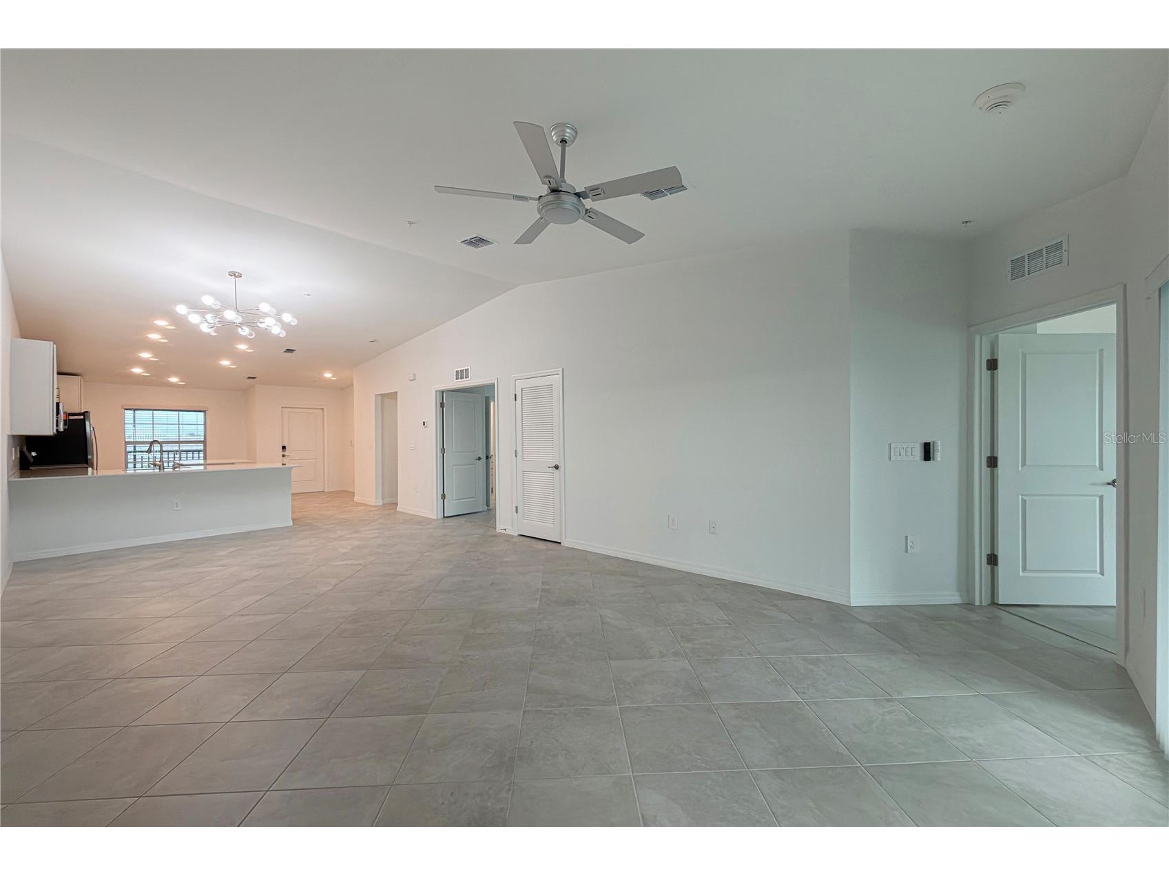 18923 Scallop Loop #201 Lakewood Ranch FL 34202 A4696890 image7