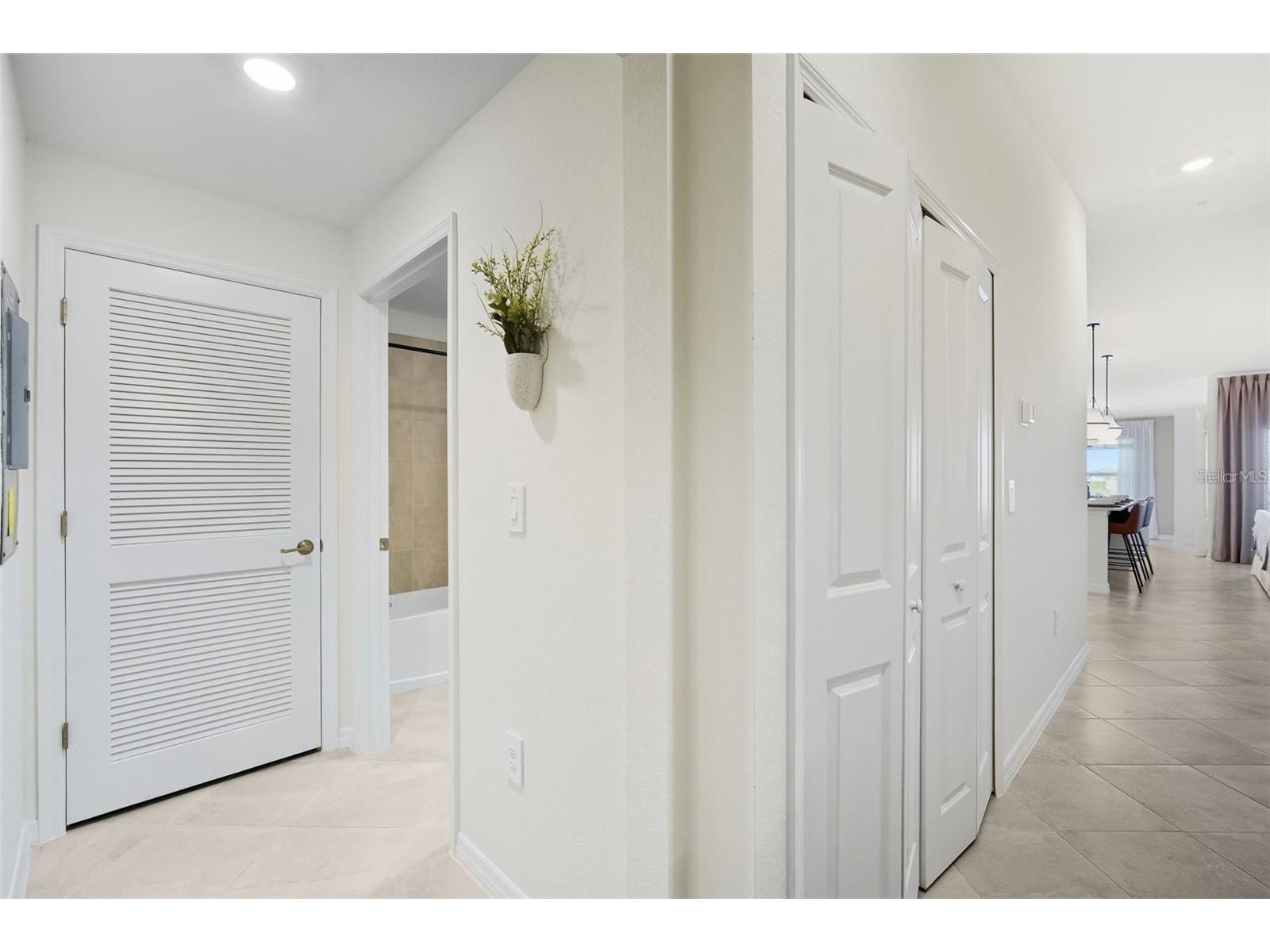 18923 Scallop Loop #203 Lakewood Ranch FL 34202 A4694144 image4