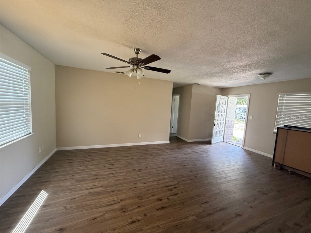 1893 Aaron Avenue Orlando FL 32811 O6345944 image10