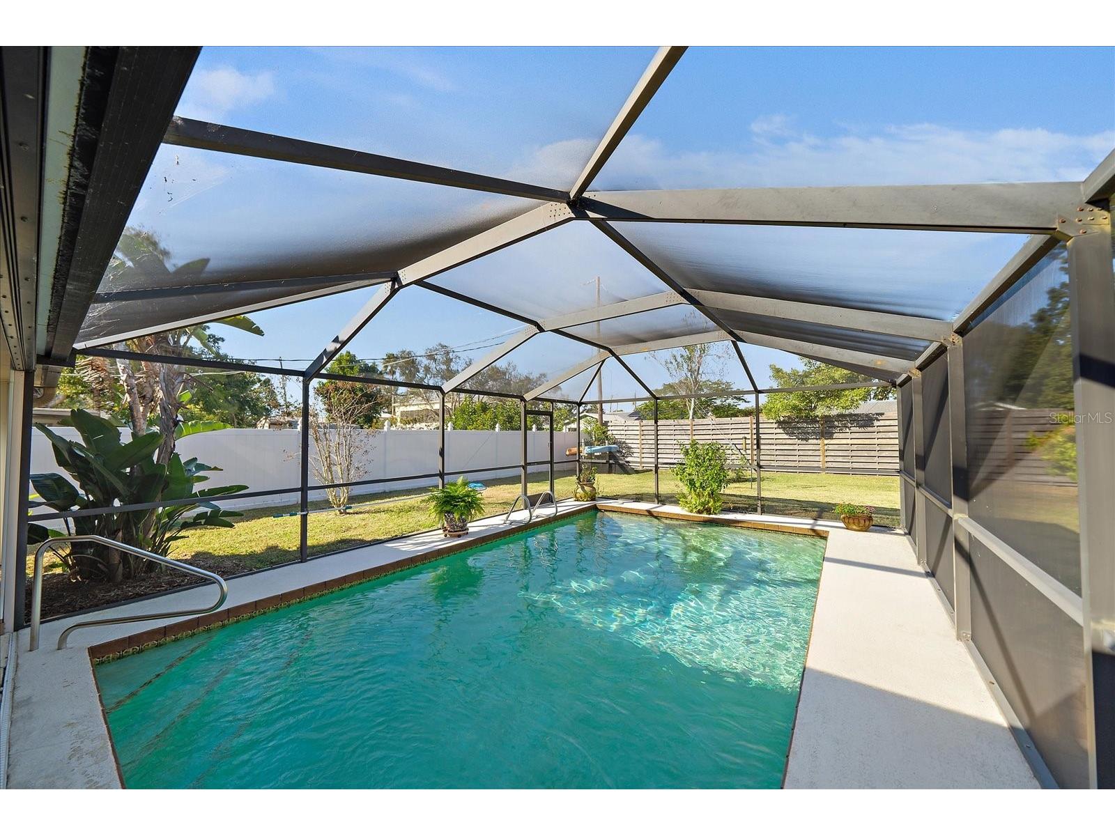 1893 Rita Street Sarasota FL 34231 A4678772 image32