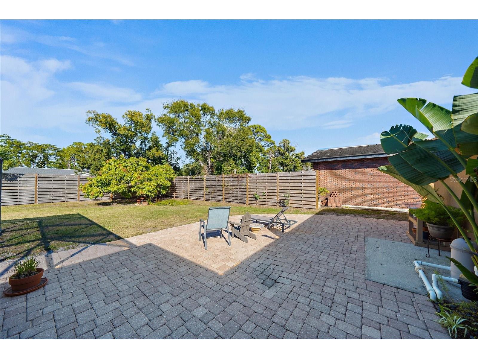 1893 Rita Street Sarasota FL 34231 A4678772 image36
