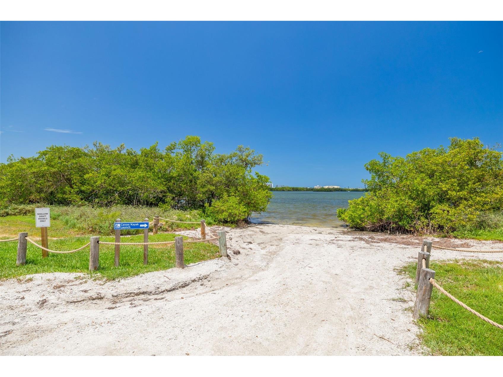 1893 Rita Street Sarasota FL 34231 A4698549 image34