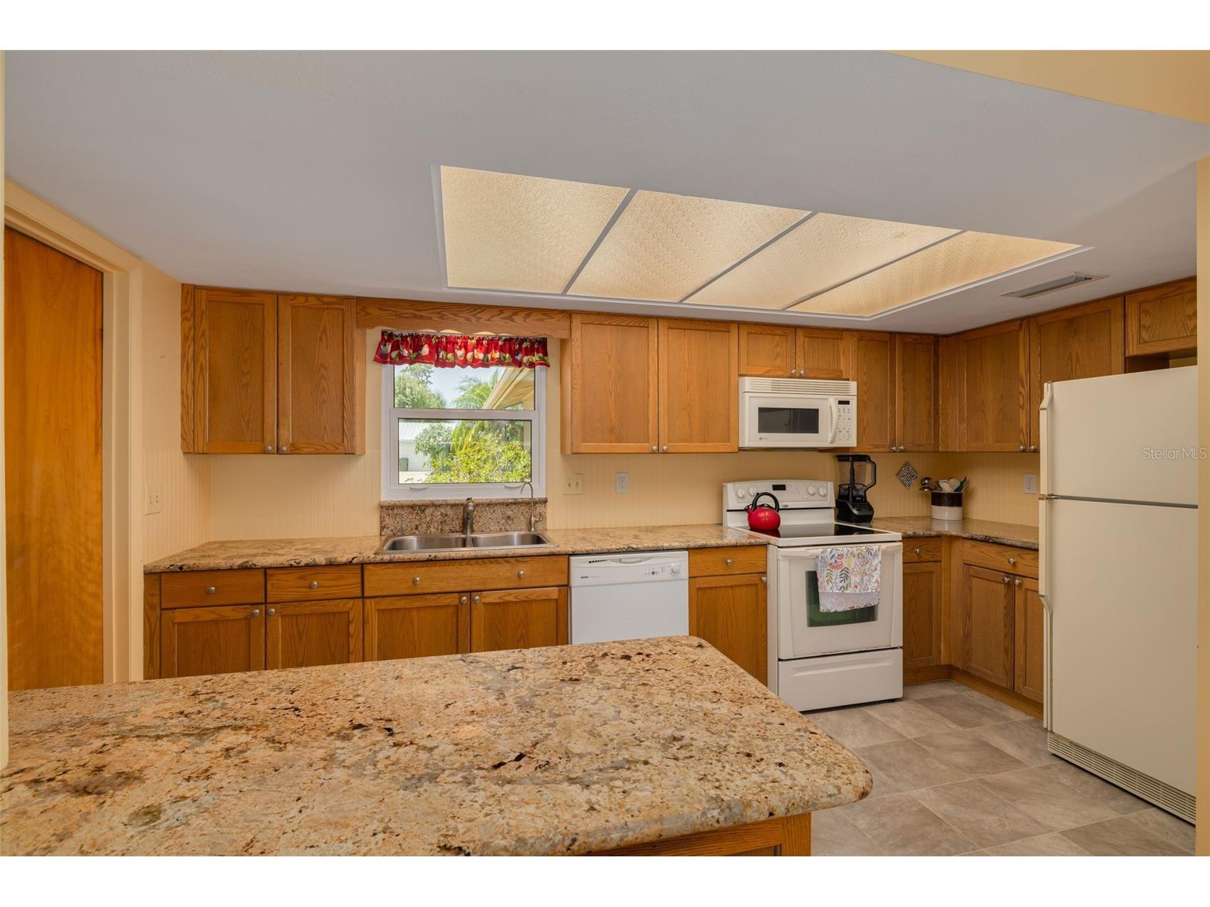 1893 Rita Street Sarasota FL 34231 A4698549 image9