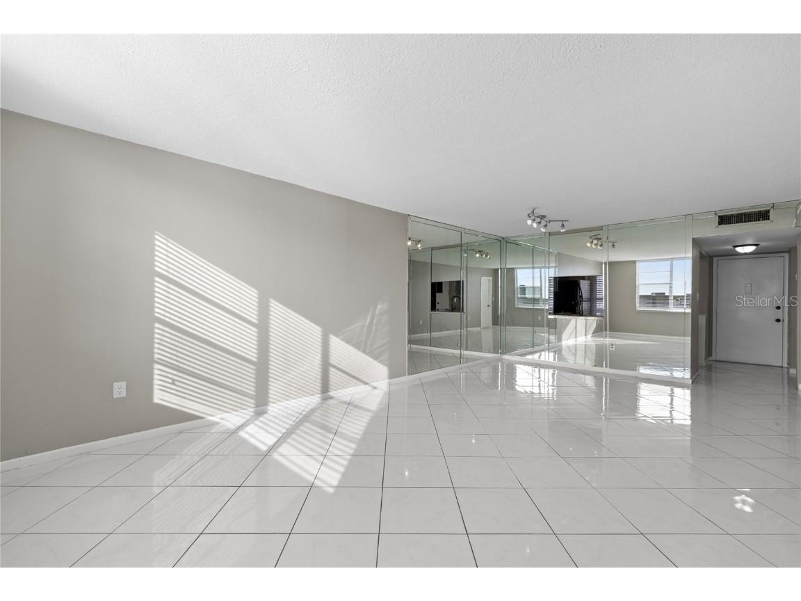 1893 S Ocean Drive #802 Hallandale Beach FL 33009 S5138374 image8