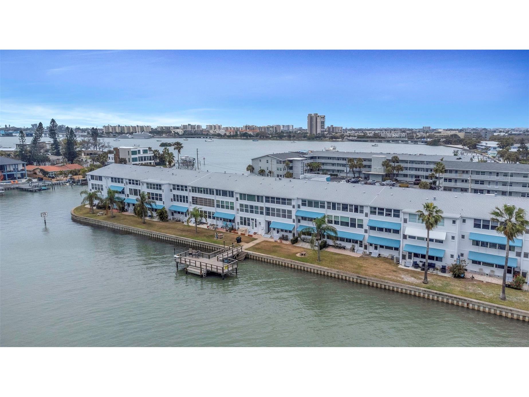 1893 Shore Drive S #114 South Pasadena FL 33707 - BOCA CIEGA BAY TB8479837 image1