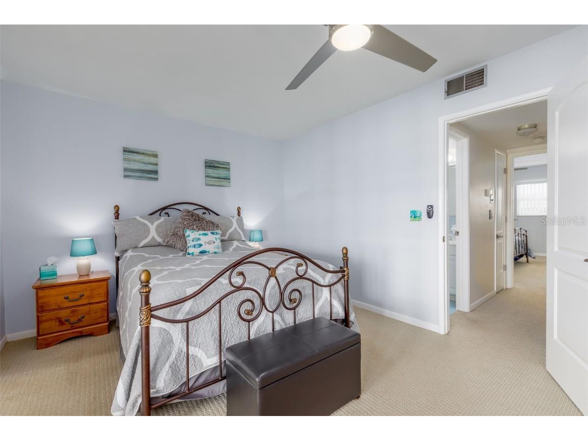 1893 Shore Drive S #203 South Pasadena FL 33707 TB8436432 image12